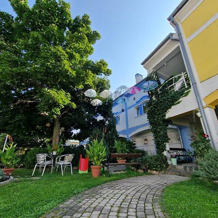 Rozina Apartman Mosonmagyarovar Luaran gambar